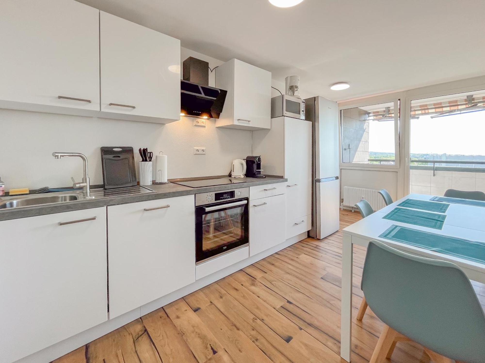 Rosenberg-Suites - Zentral, Stellplatz, Grosse Terasse, Business & Privat Heilbronn Eksteriør bilde